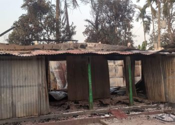 নাসিরনগরে আধিপত্য বিস্তারকে কেন্দ্র করে সংঘটিত হত্যাকাণ্ডের জেরে তাণ্ডব ও লুটপাট