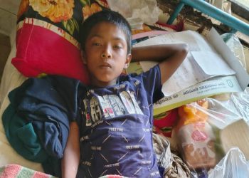 রেললাইনের শিশুর আর্তনাদ: হাসপাতালের নিঃসঙ্গ বেডে সিয়াম